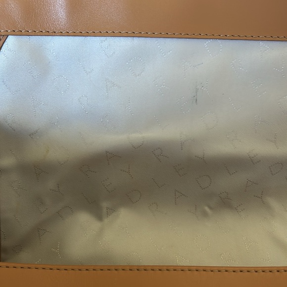 Radley London British Tan crossbody bag with gold hardware - Picture 6 of 10